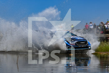 2019-06-15 - Teemu Suninen, su Ford Fiesta WRC Plus, al guado sulla Prova Spaciale 12 - WRC - RALLY ITALIA SARDEGNA - DAY 03 - RALLY - MOTORS